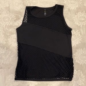 YOGALICIOUS MESH OPEN-FRONT ACTIVE TANK TOP. Size Large. Color Black.